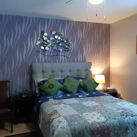 Big Axe Bed & Breakfast-2