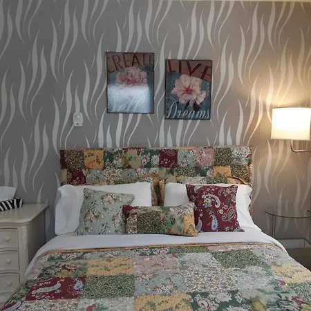Big Axe Bed & Breakfast-2